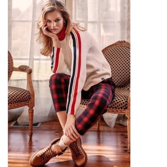 COURT AND ROWE Stripe Sleeve Sweater - Picture 3 of 7